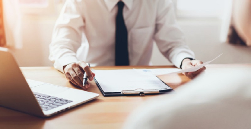 model demisie fara preaviz